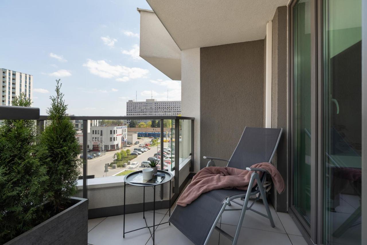 City Centre & Modern Quiet Apartment With Parking By Renters Prestige คราคูฟ ภายนอก รูปภาพ